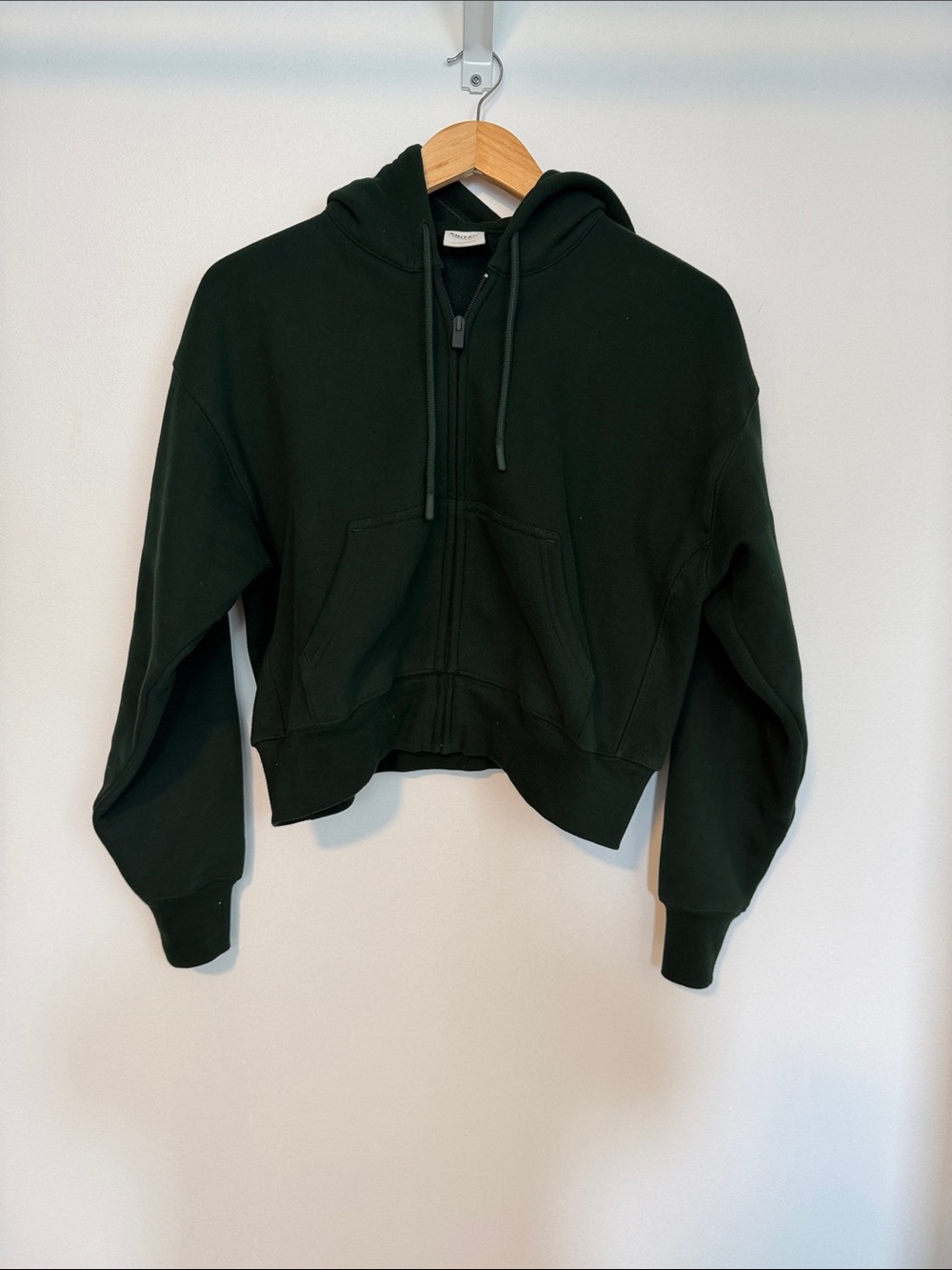 Aritzia sweater